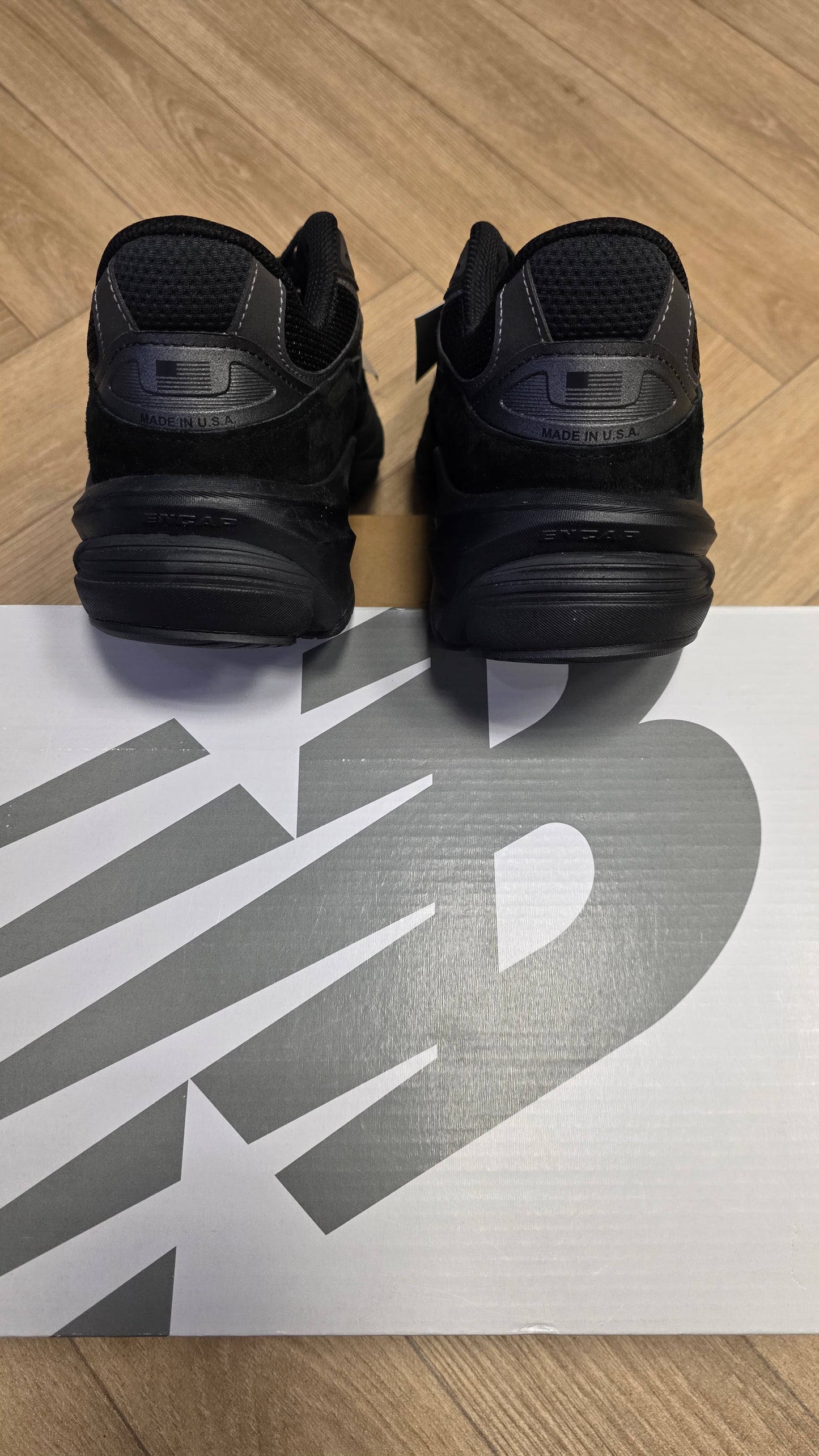 New Balance 990v6 MiUSA Black