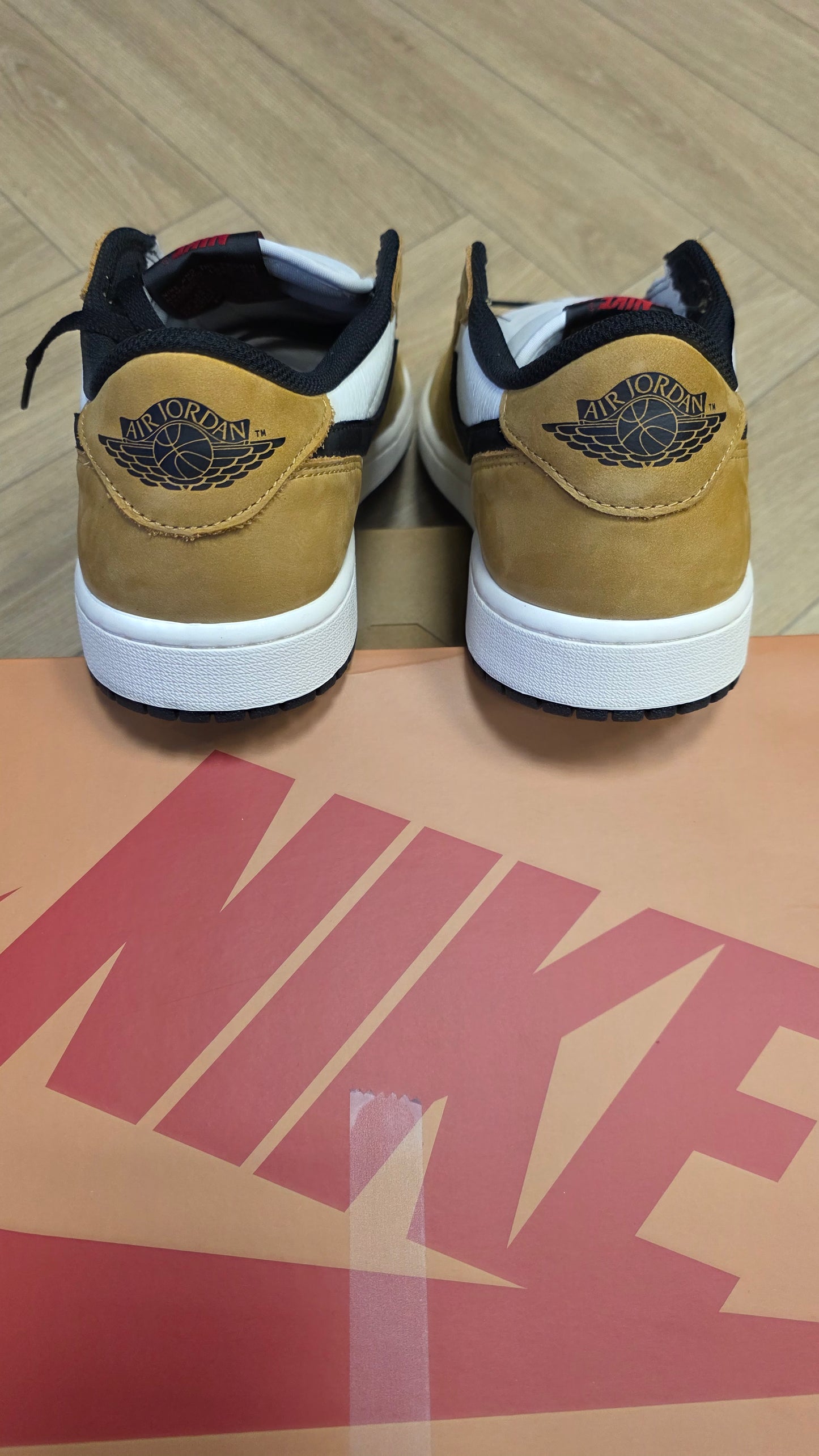 Jordan 1 Low Rookie Of The Year