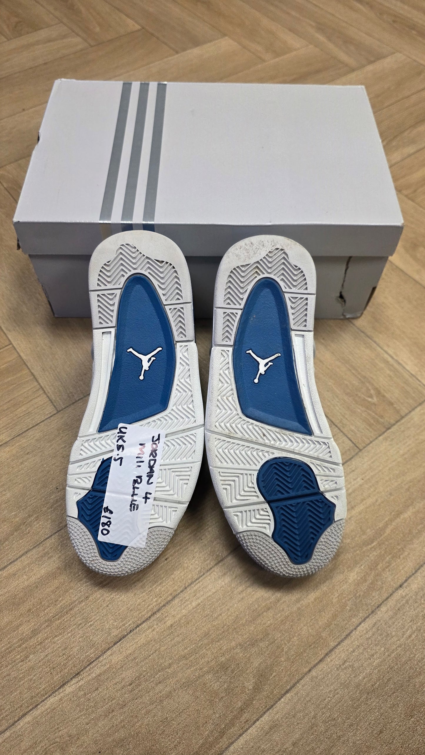 Jordan 4 - Military Blue