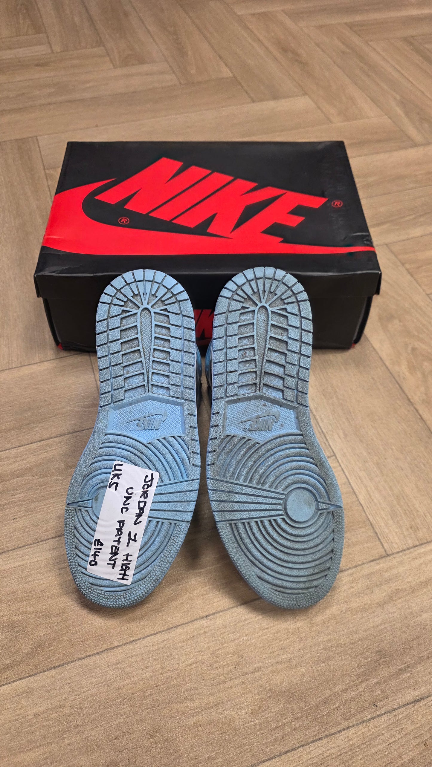 Jordan 1 High - UNC Patent