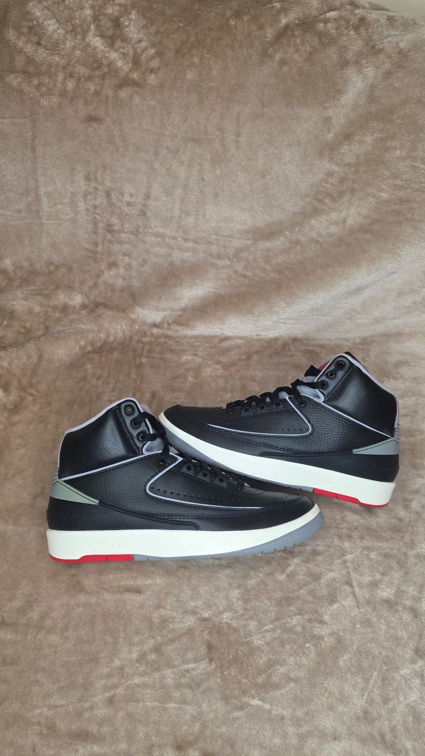 Jordan 2 - Black Cement