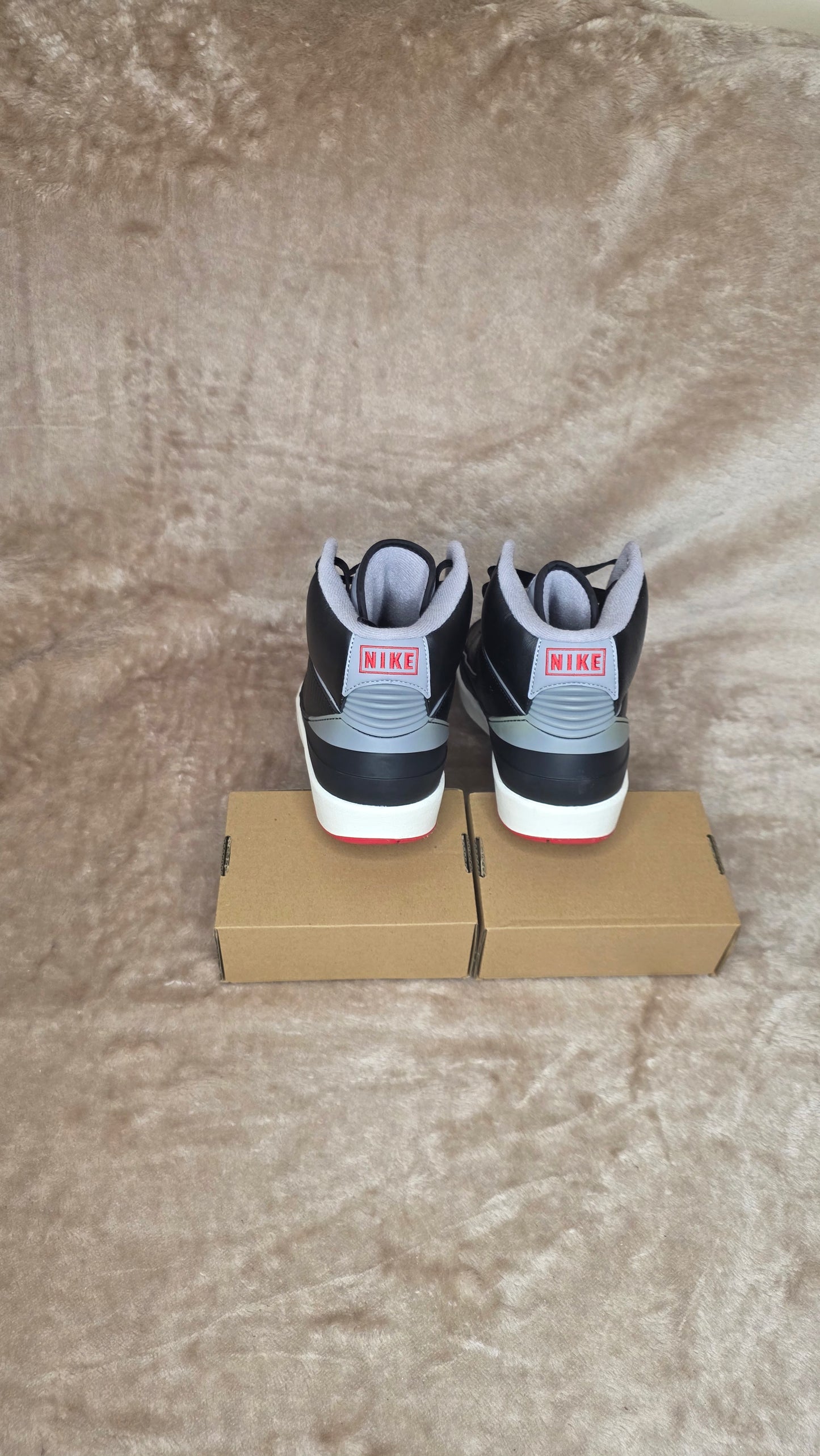 Jordan 2 - Black Cement