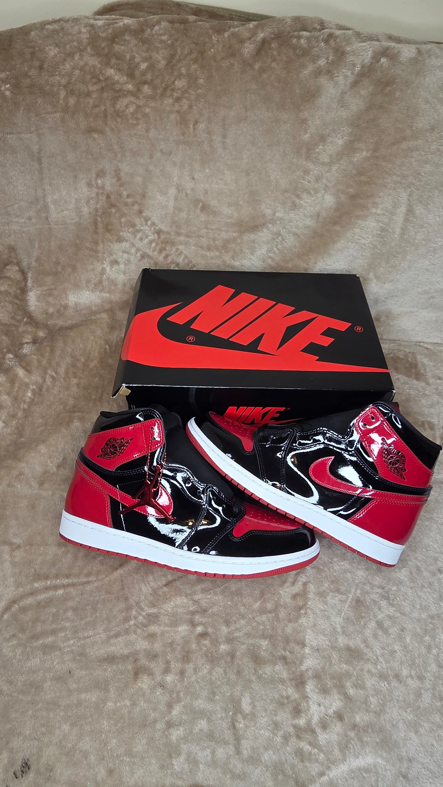 Jordan 1 High - Patent Bred