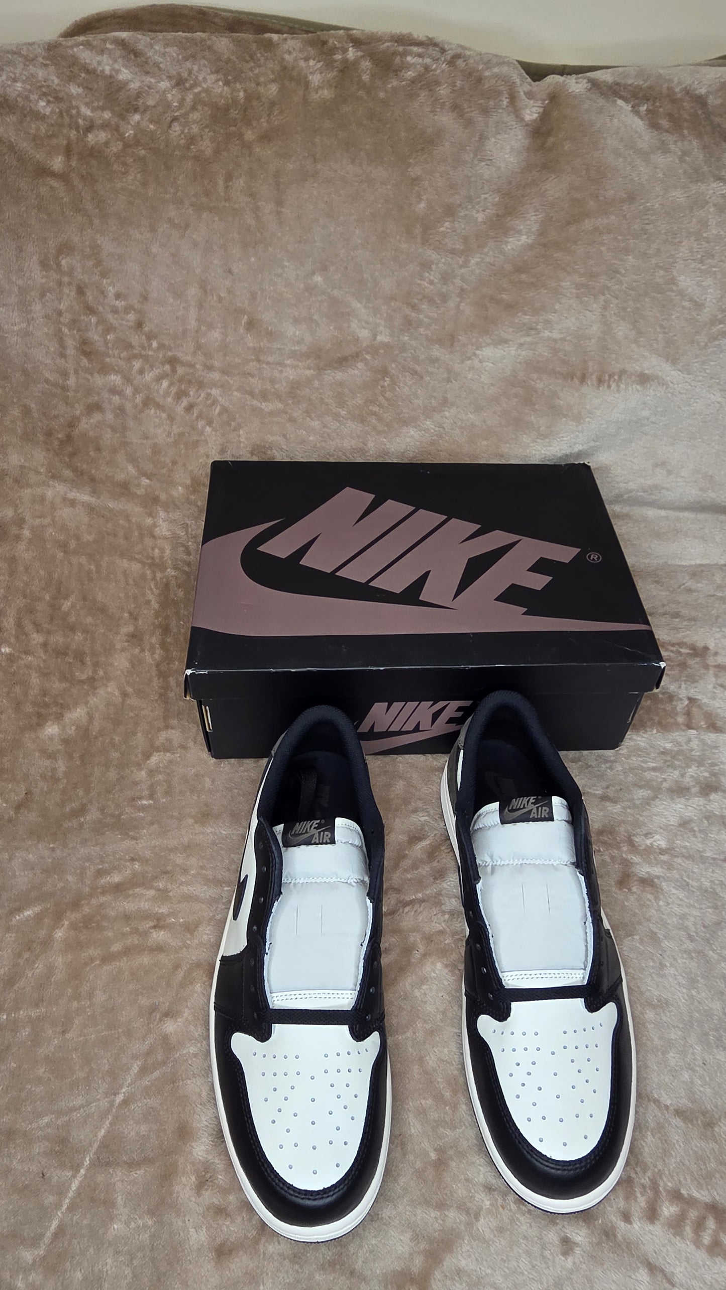 Jordan 1 Low - Mocha