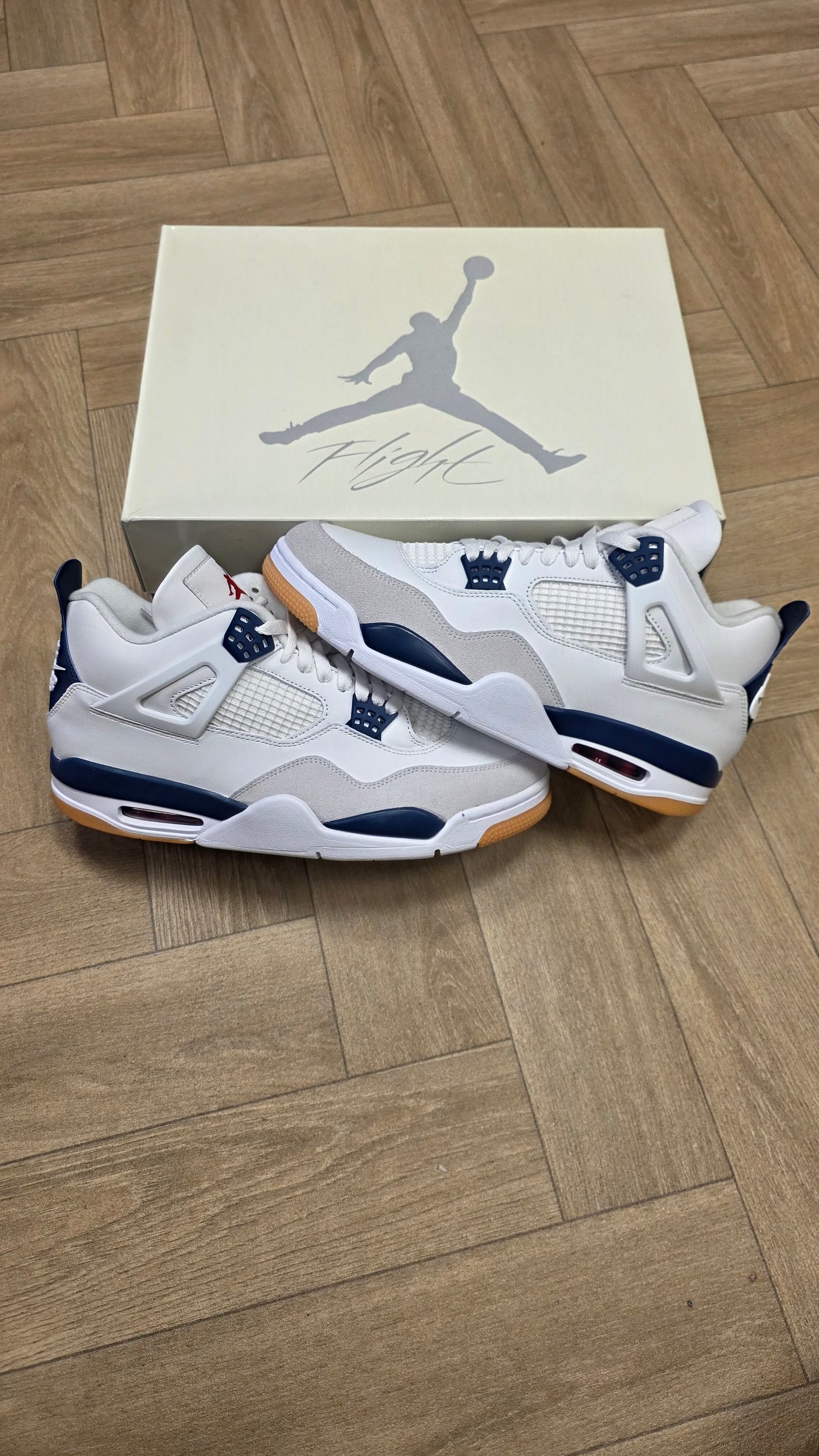 Jordan 4 Retro - SB Navy