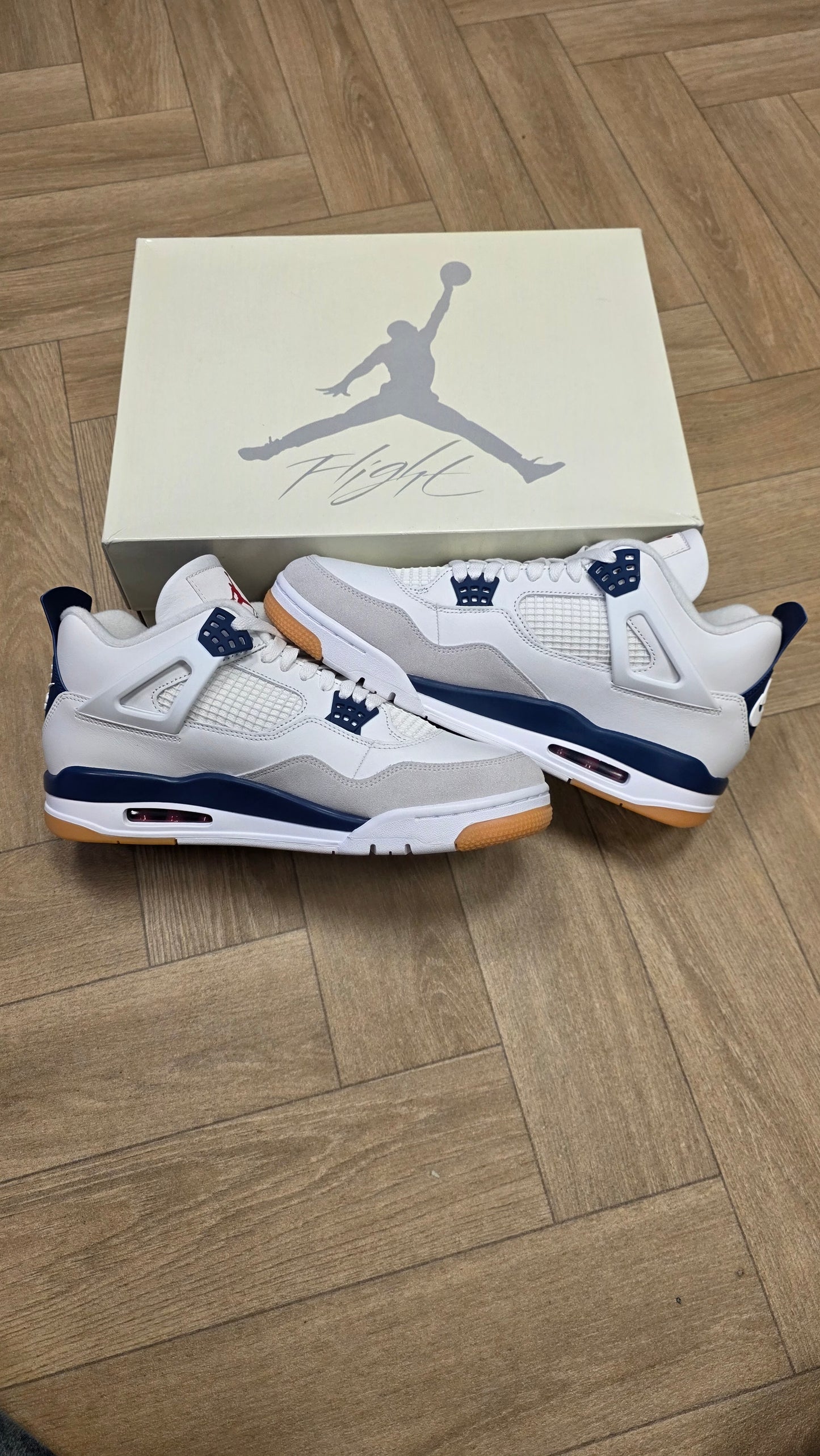 Jordan 4 Retro - SB Navy