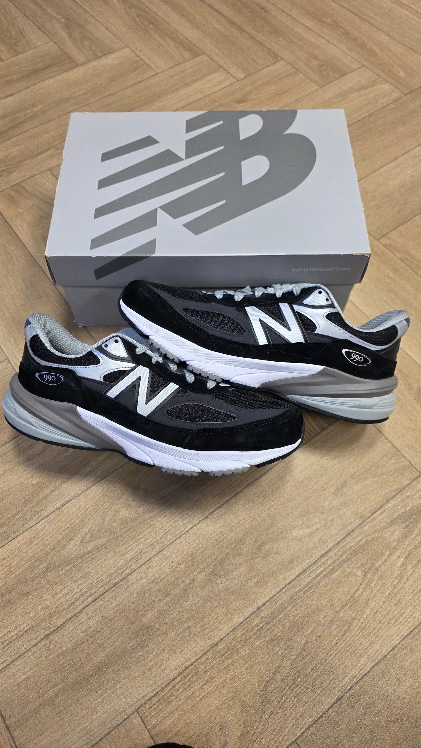 New Balance 990v6 MiUSA Black/White/Grey