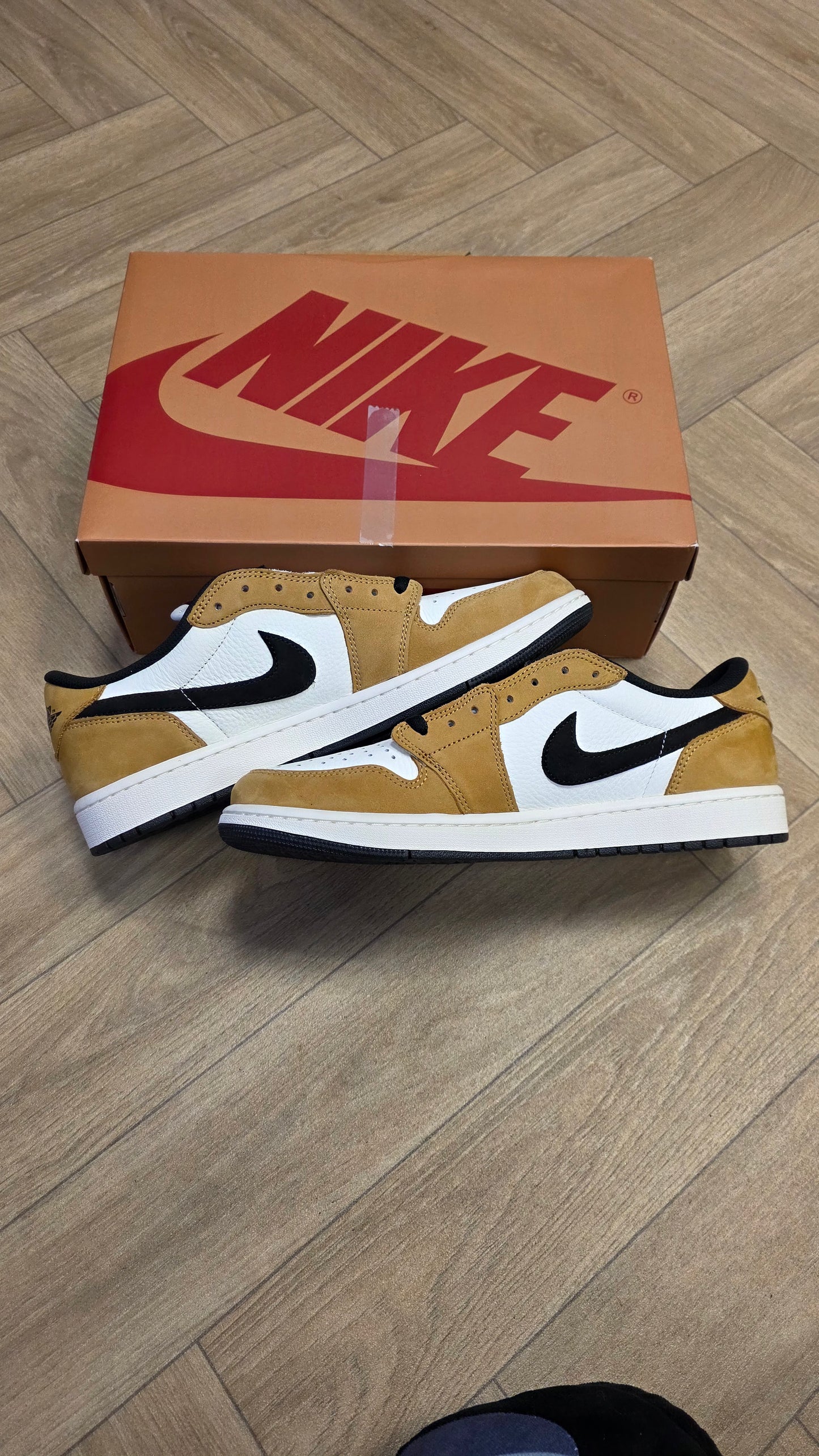 Jordan 1 Low Rookie Of The Year