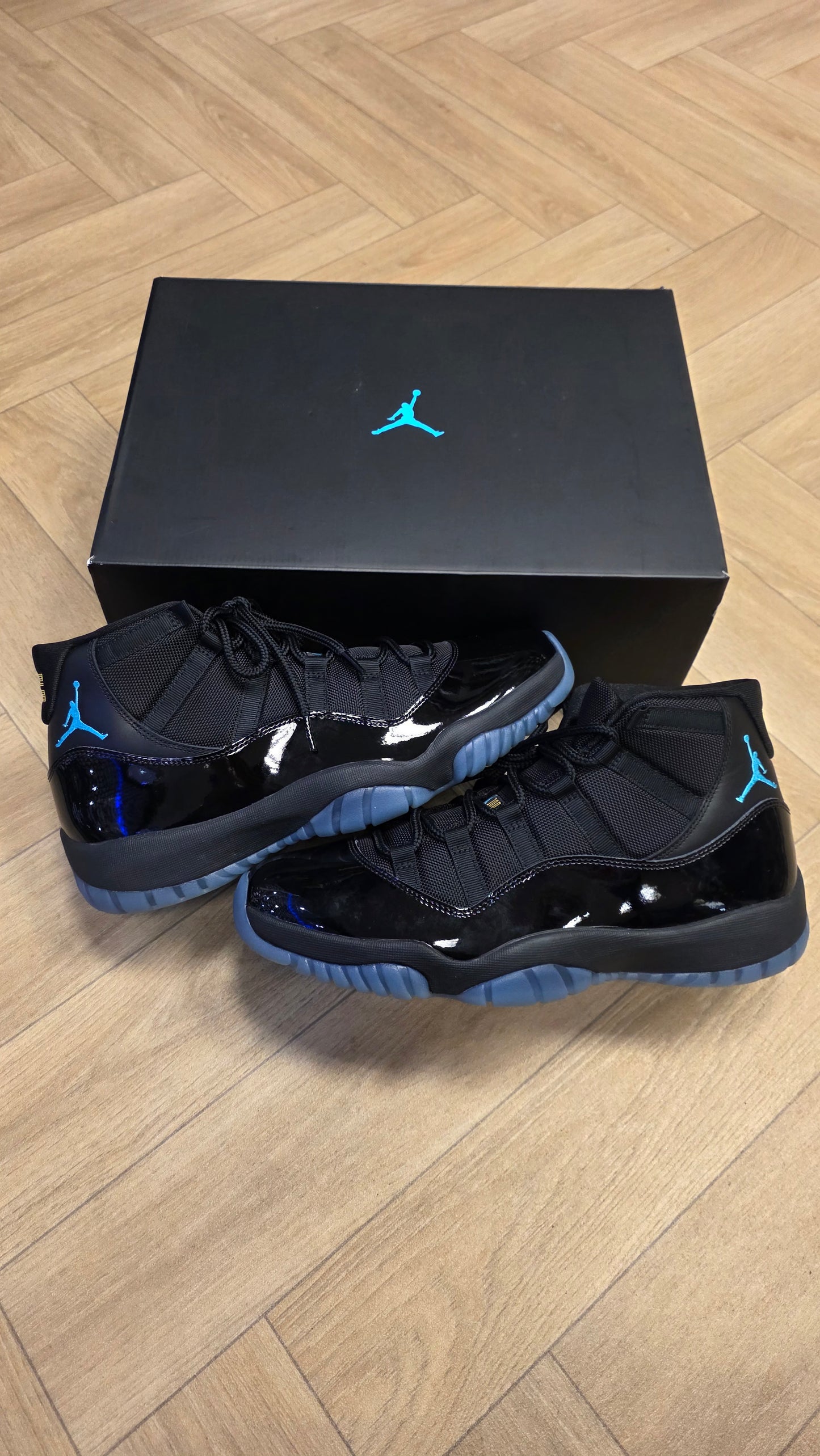 Jordan 11 Gamma Blue
