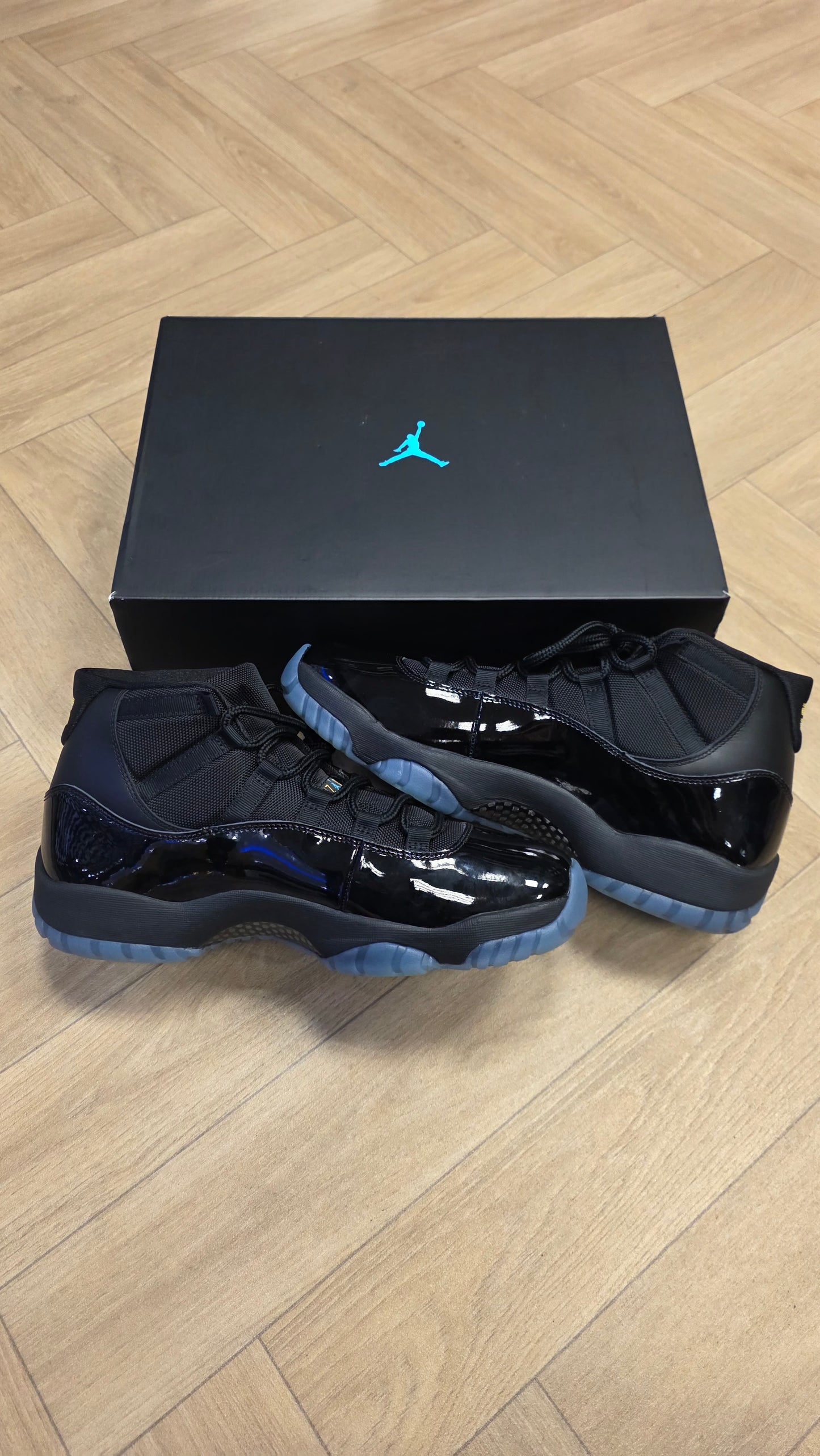 Jordan 11 Gamma Blue