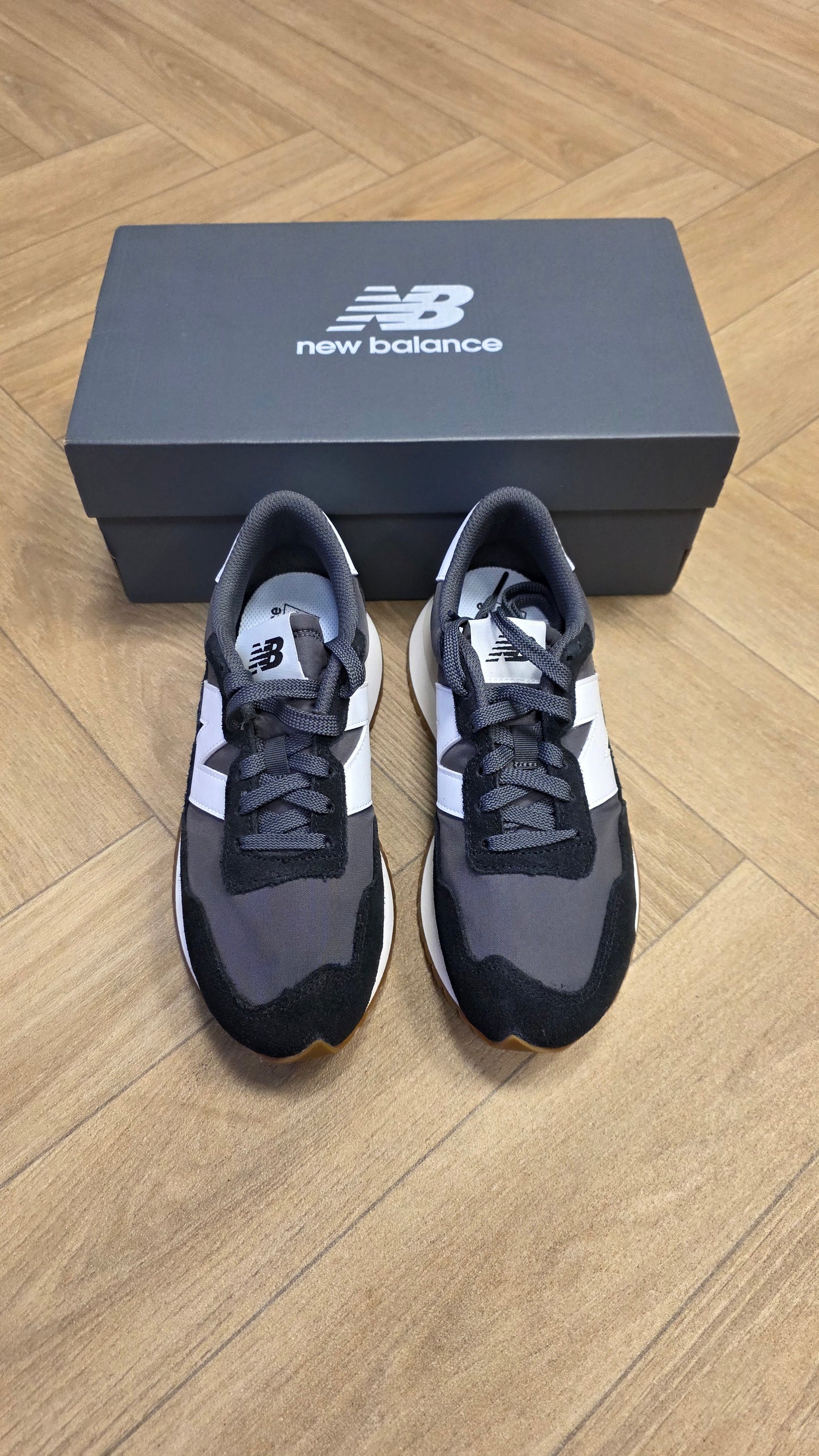 New Balance 237 Grey Black Gum