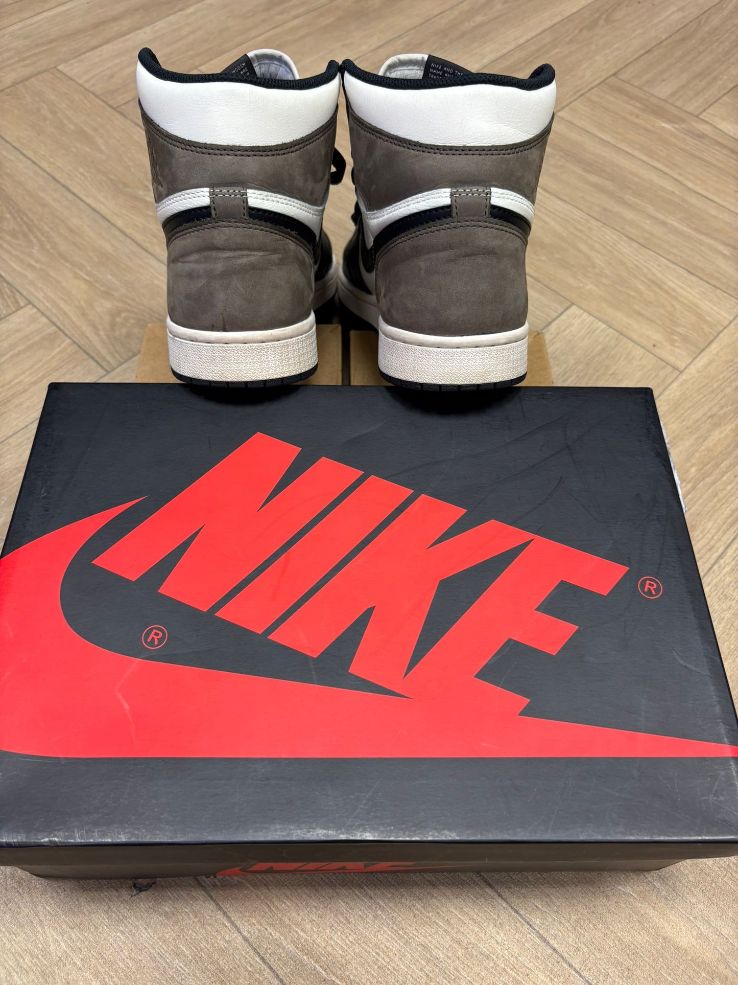 Jordan 1 High - Mocha