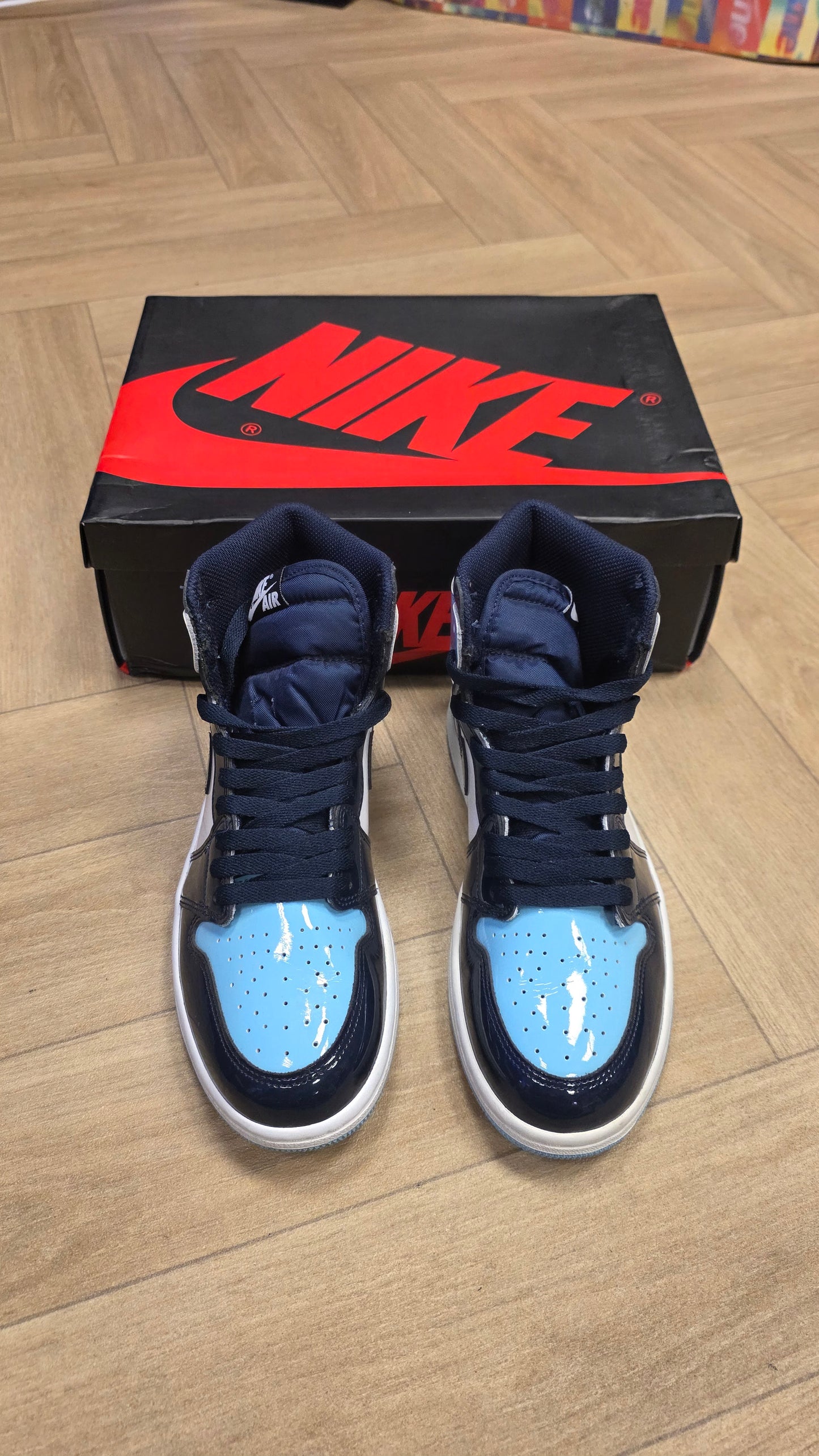 Jordan 1 High - UNC Patent