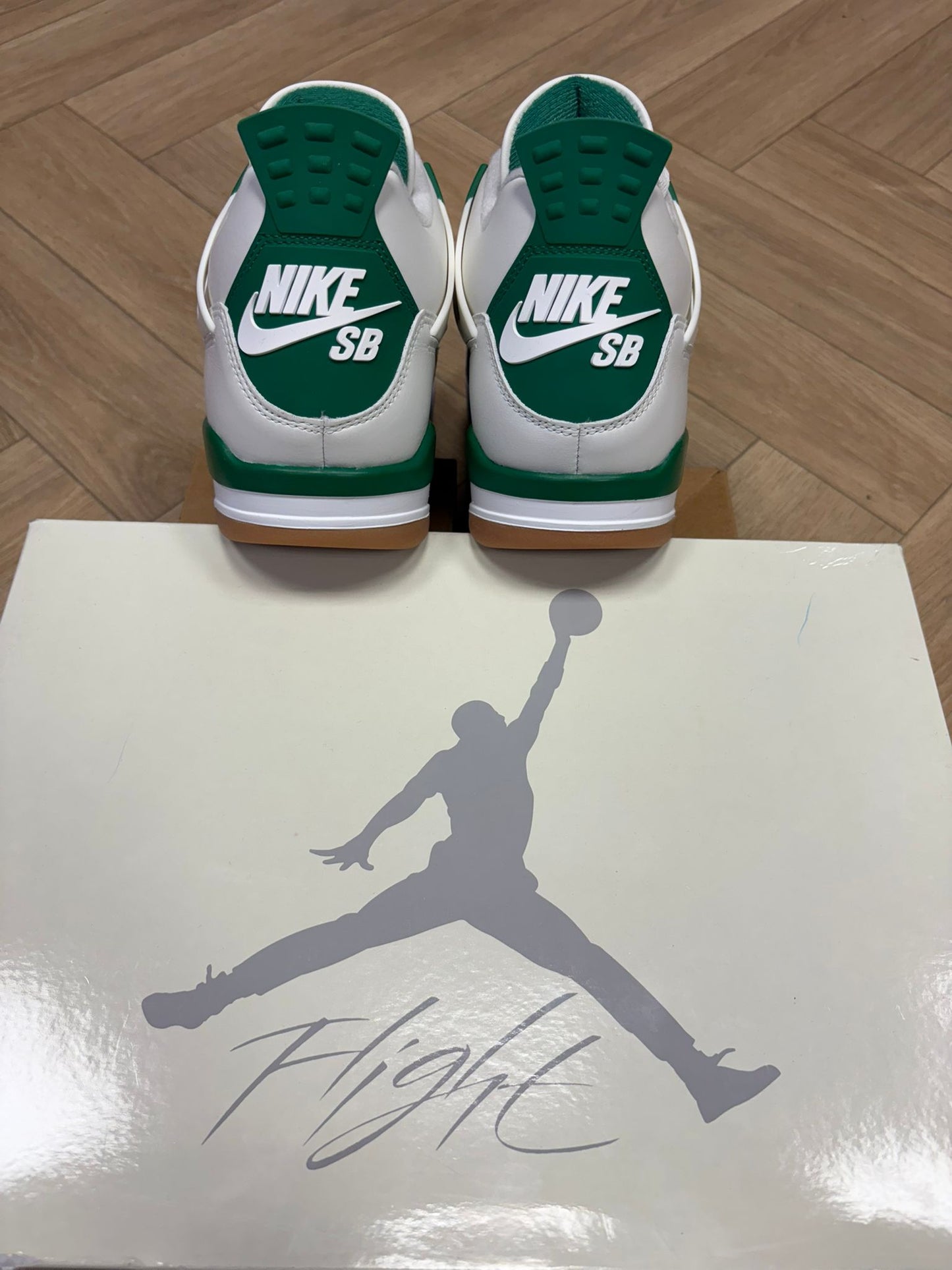 Jordan 4 - SB Pine Green