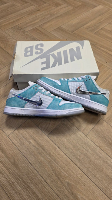 Nike SB Dunk Low - April Skateboards