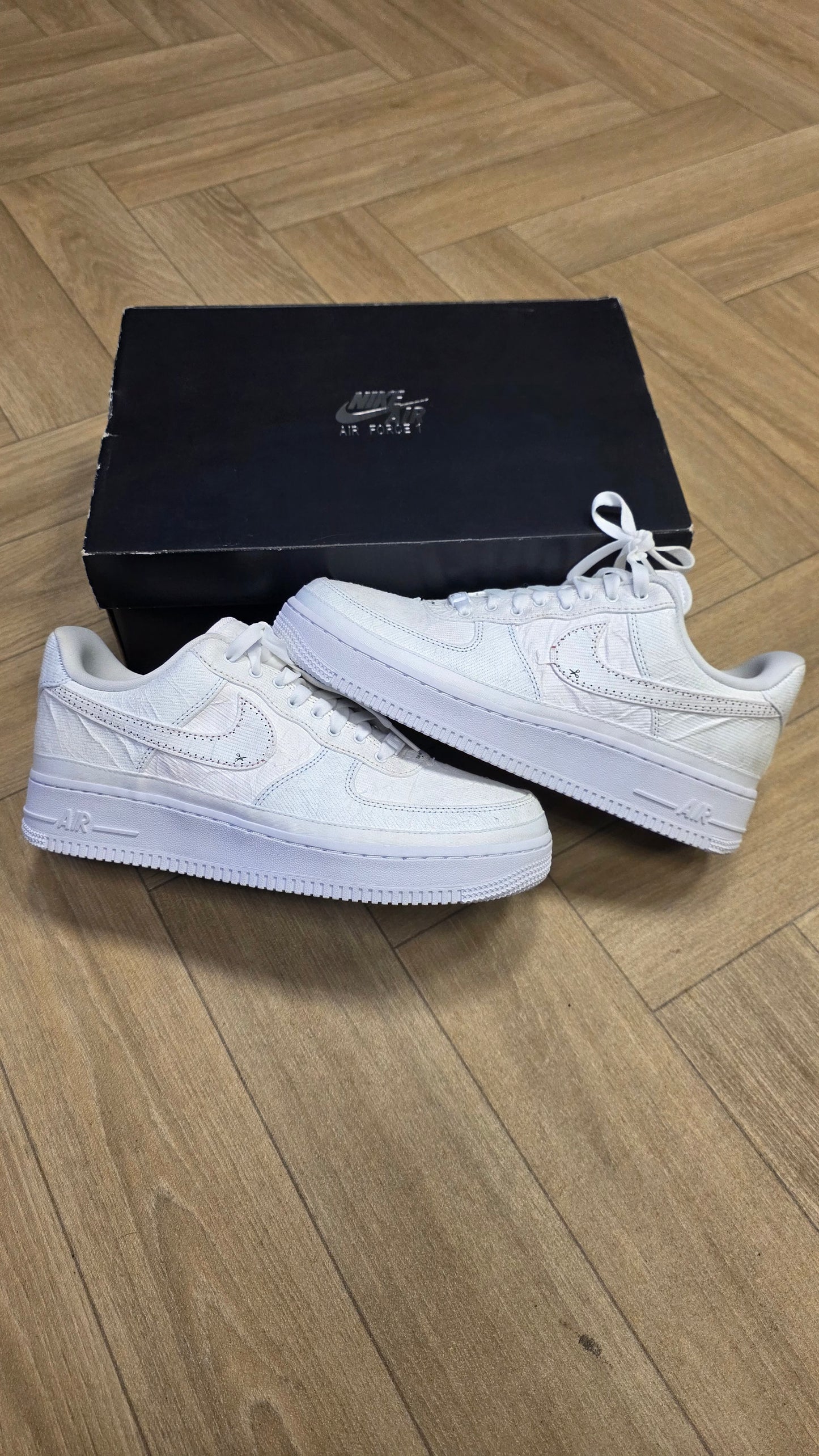 Nike Air Force 1 - Tear Away (Red Swoosh)