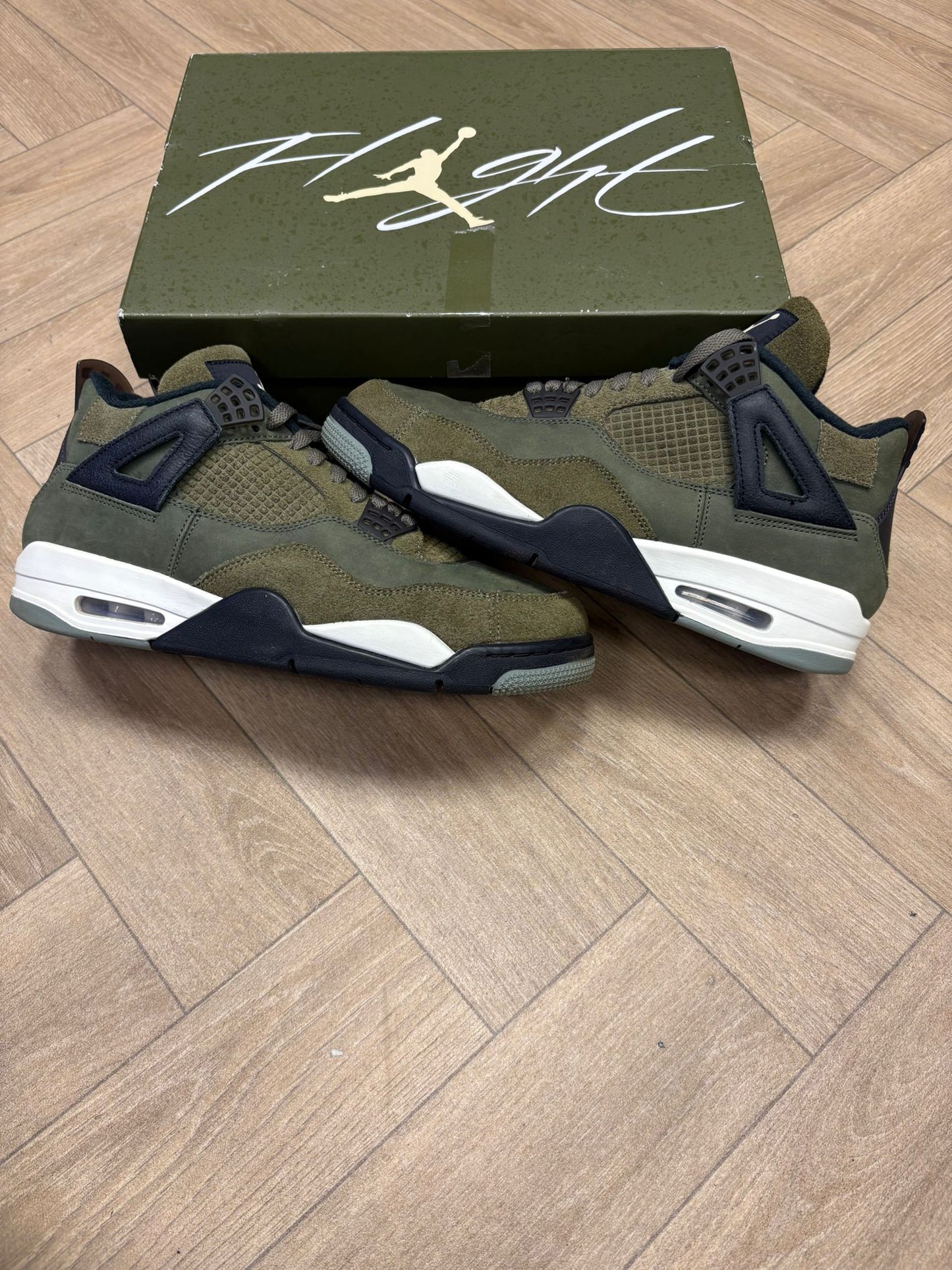Jordan 4 - Craft Olive