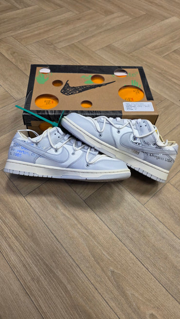 Nike × Off-White Dunk Low - Lot 25