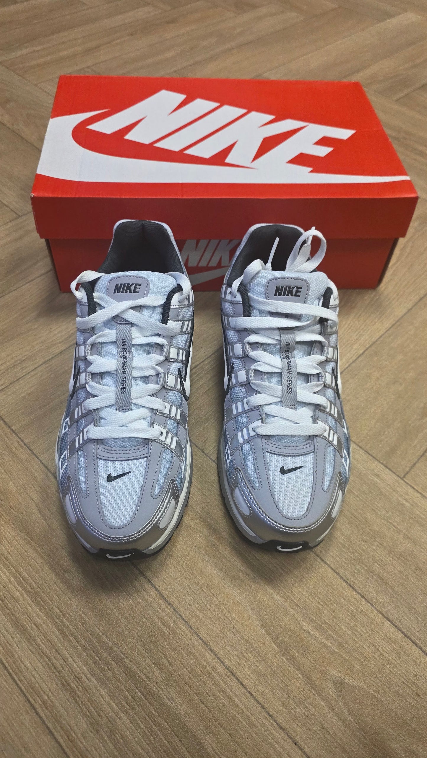 Nike P-6000 - Metallic Silver Summit White-Wolf Grey