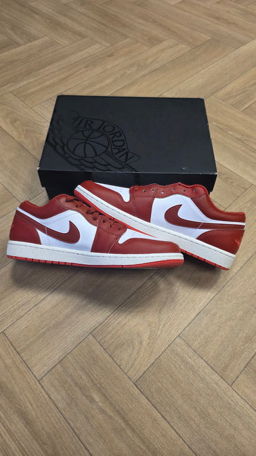 Jordan 1 Low - Dune Red