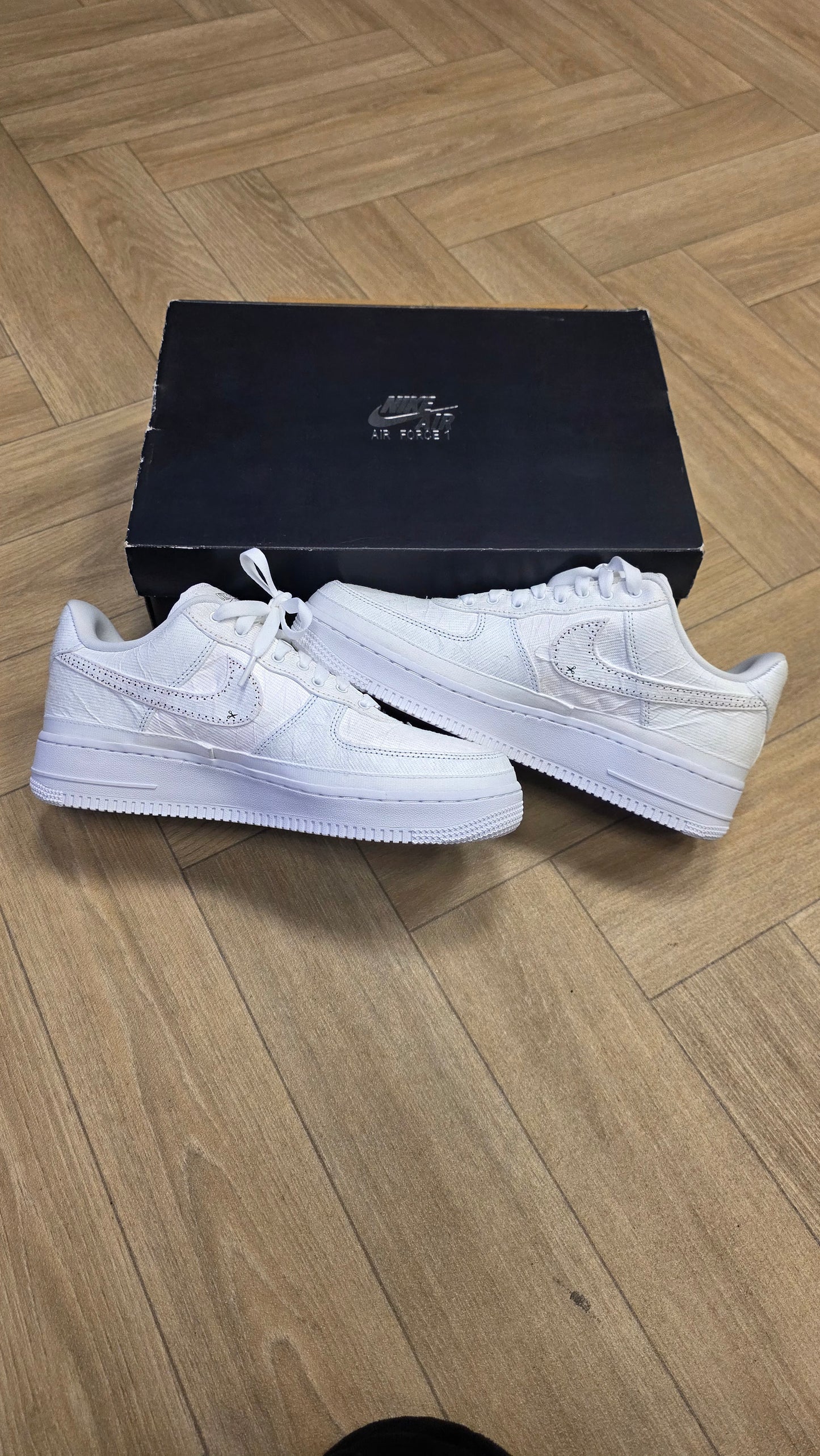 Nike Air Force 1 - Tear Away (Red Swoosh)