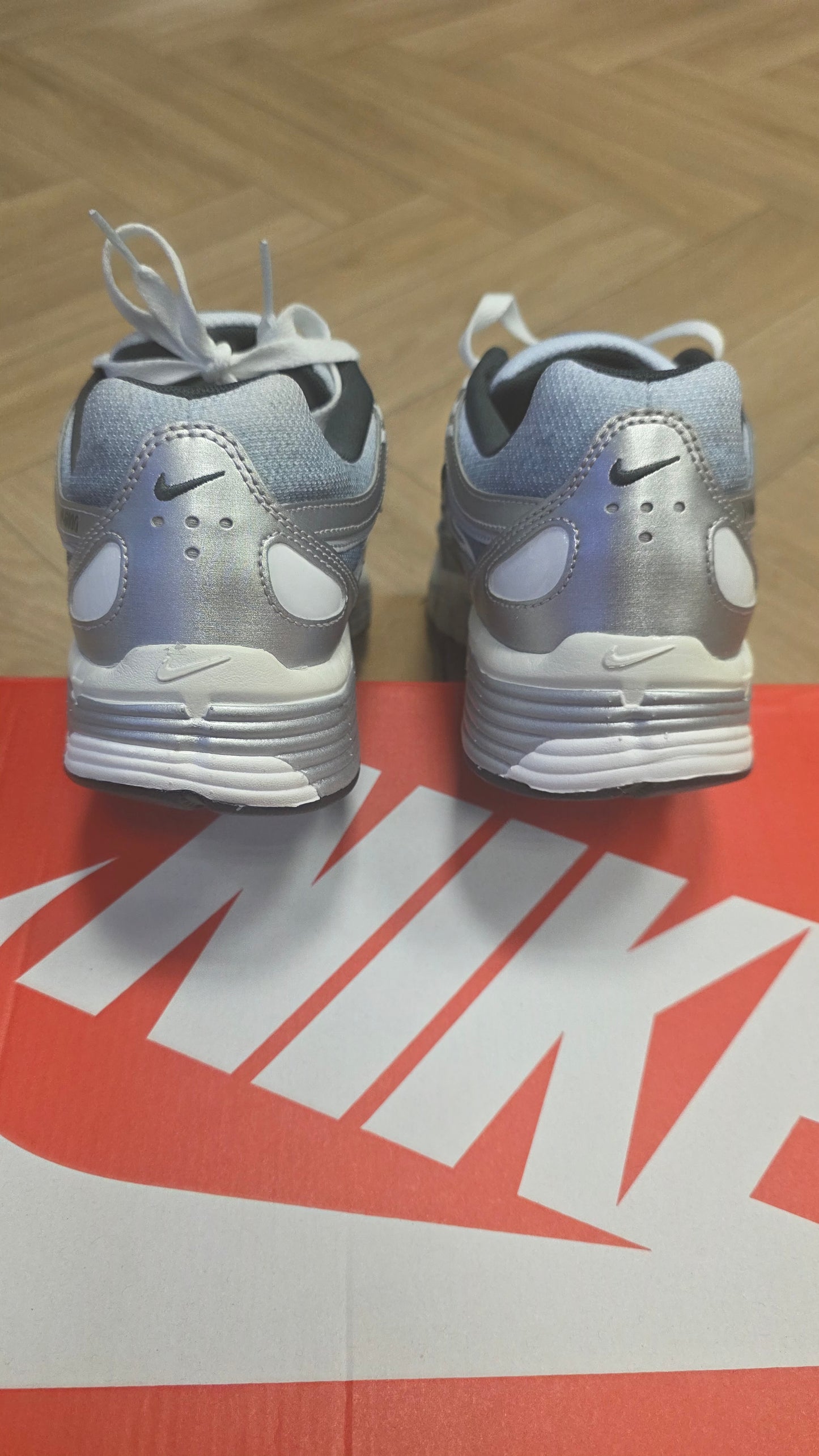 Nike P-6000 - Metallic Silver Summit White-Wolf Grey