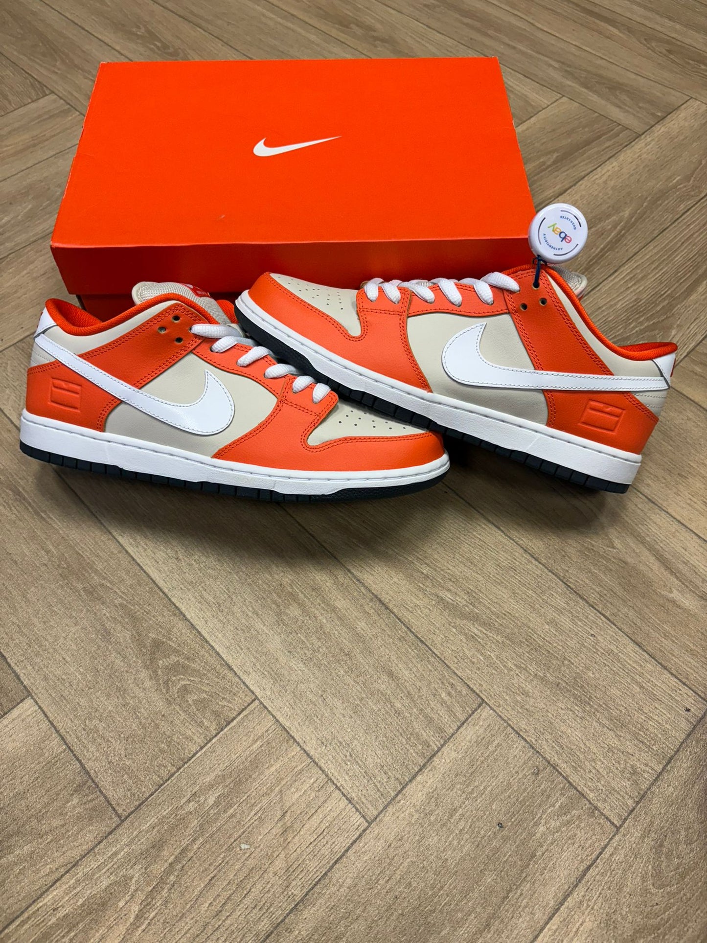 Nike Dunk SB Low - Orange Box