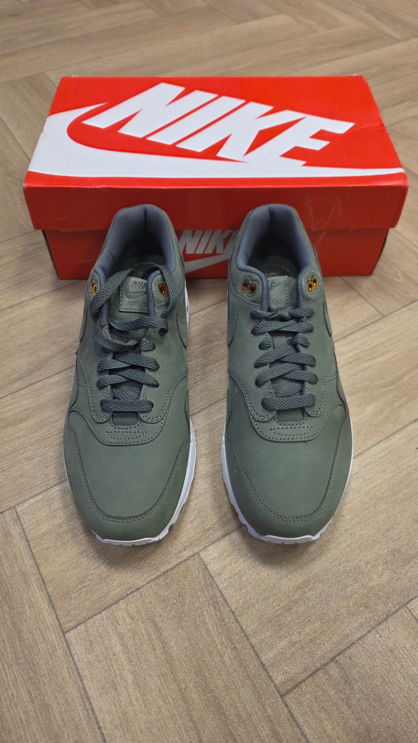 Nike Air Max 1 - River Rock Olive
